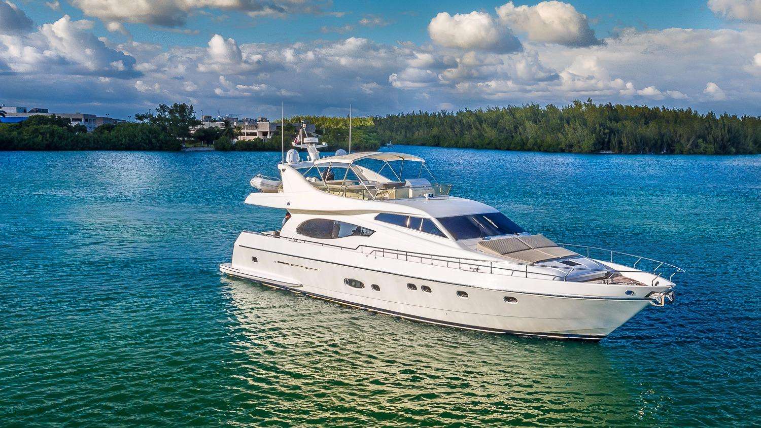 7 day yacht charter